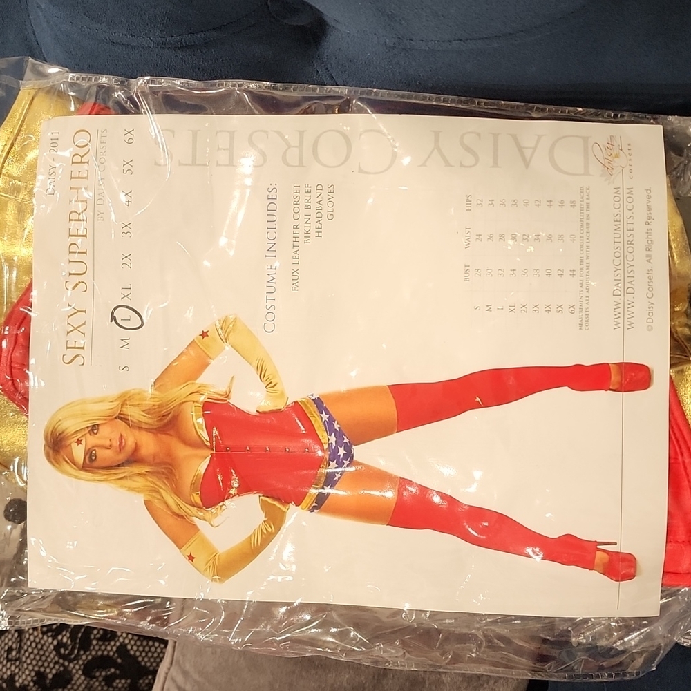 Wonder woman Halloween Costume. Size medium. - Picture 7 of 7